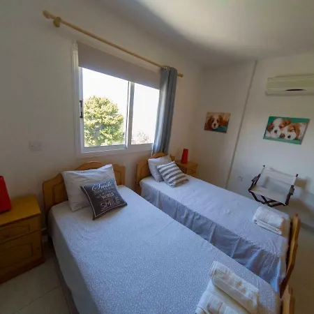 Acropolis Penthouse Protaras Апартаменты